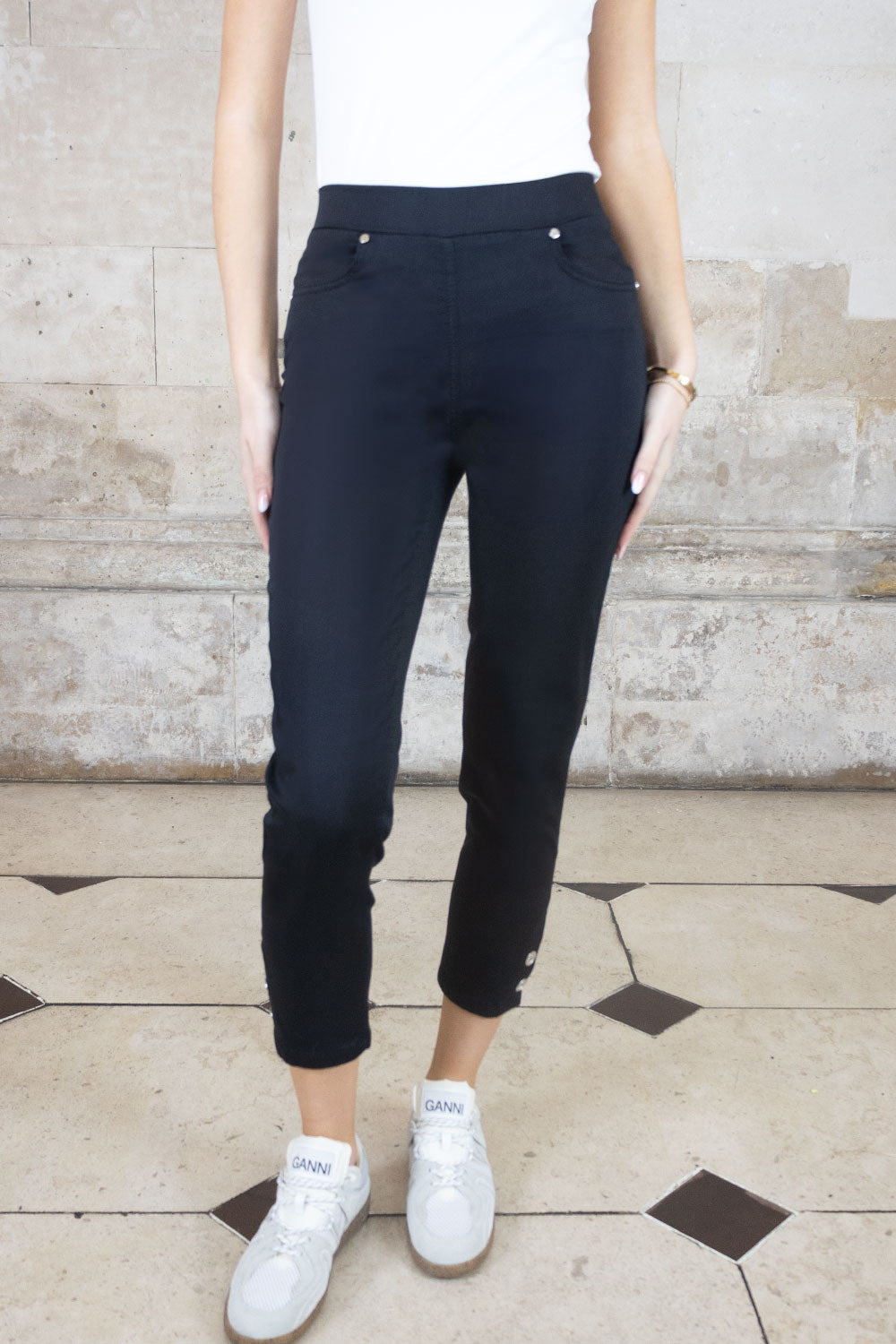 Kit Elasticated Waist Tencel Trouser - 25" Leg - No2moro